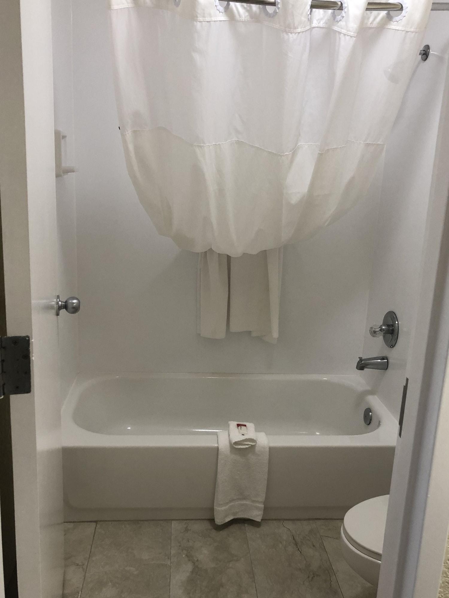 Days Inn & Suites By Wyndham Navarre - Near Beaches Hurlburt Zewnętrze zdjęcie